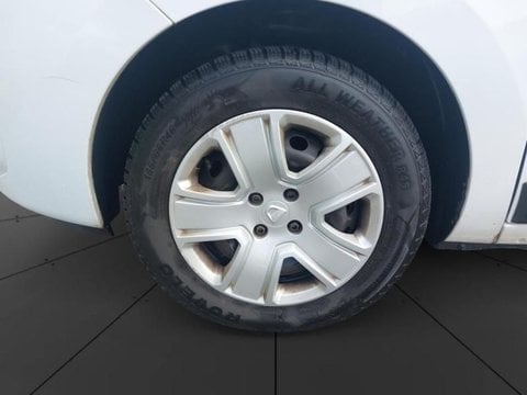 Voitures D'occasion À Dunkerque | Dacia Lodgy 1.6 Sce 100Ch Silver Line 5 Places