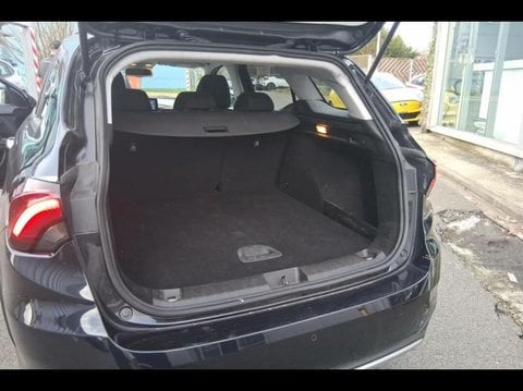 Voitures D'occasion À Faches Thumesnil | Fiat Tipo Cross Sw 1.5 Firefly Turbo 130Ch S/S (Red) Hy...