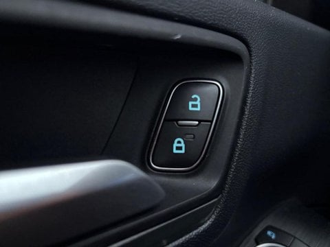 Voitures D'occasion À Faches Thumesnil | Ford Kuga 2.5 Duratec 190Ch Fhev E85 Titanium Bva