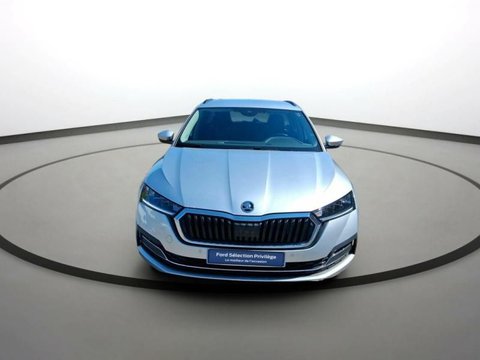 Voitures D'occasion À Faches Thumesnil | Škoda Octavia Combi 2.0 Tdi 150Ch Business Dsg7