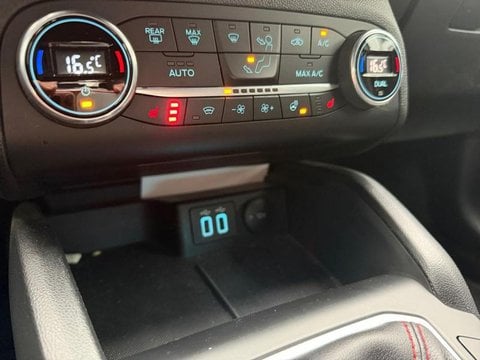 Voitures D'occasion À Faches Thumesnil | Ford Focus 1.0 Ecoboost 125Ch St-Line