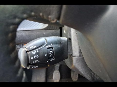 Voitures D'occasion À Faches Thumesnil | Peugeot 208 1.5 Bluehdi 100Ch S&S Active
