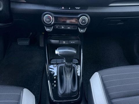 Voitures D'occasion À Faches Thumesnil | Kia Stonic 1.0 T-Gdi 120Ch Mhev Launch Edition Dct7