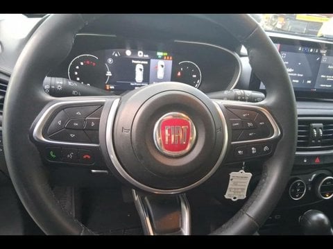 Voitures D'occasion À Faches Thumesnil | Fiat Tipo Cross Sw 1.5 Firefly Turbo 130Ch S/S (Red) Hy...