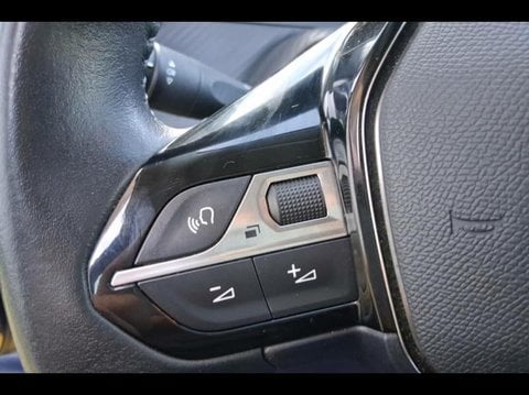 Voitures D'occasion À Faches Thumesnil | Peugeot 208 1.5 Bluehdi 100Ch S&S Active