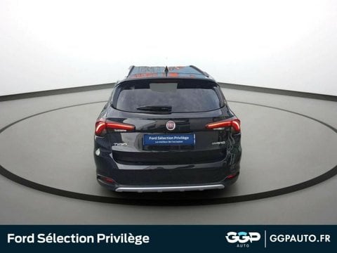 Voitures D'occasion À Faches Thumesnil | Fiat Tipo Cross Sw 1.5 Firefly Turbo 130Ch S/S (Red) Hy...
