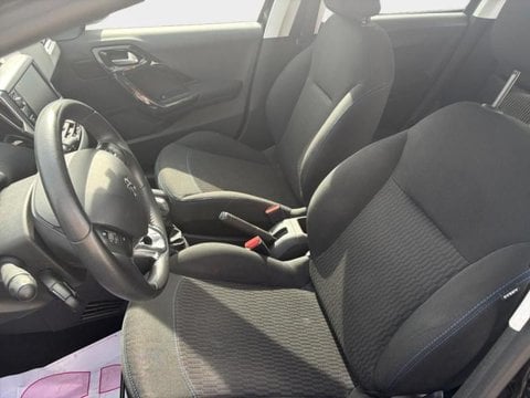 Voitures D'occasion À St Omer | Peugeot 208 1.6 Bluehdi 100Ch Style 5P