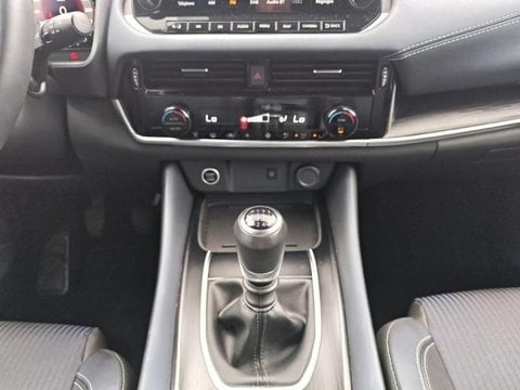 Voitures D'occasion À Villeneuve D'ascq | Nissan Qashqai 1.3 Mild Hybrid 140Ch Tekna