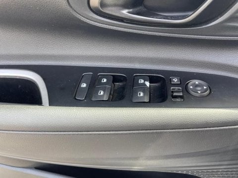 Voitures D'occasion À Villeneuve D'ascq | Hyundai I20 1.2 79Ch Intuitive