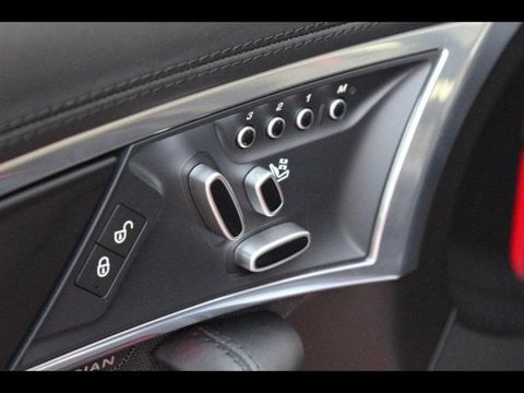 Voitures D'occasion À Boulogne-Sur-Mer | Jaguar F-Type Coupe 2.0 T 300Ch R-Dynamic Bva8