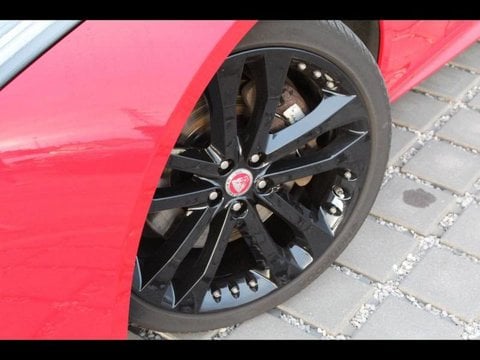 Voitures D'occasion À Boulogne-Sur-Mer | Jaguar F-Type Coupe 2.0 T 300Ch R-Dynamic Bva8