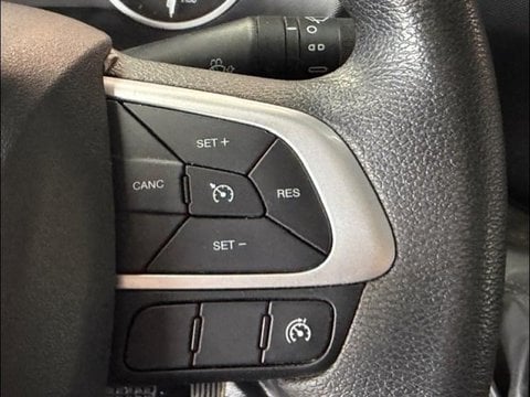 Voitures D'occasion À Seclin | Iveco Daily Ccb 35C14 2.3 Hpi 136 Benne Simple Cabine Sans Coffre...