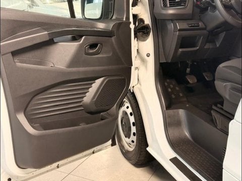 Voitures D'occasion À Seclin | Renault Trafic Fg L2H1 3T 2.0 Blue Dci 130Ch Confort (19999€Ht)