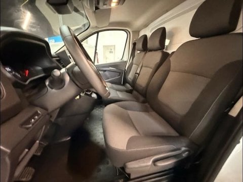 Voitures D'occasion À Seclin | Renault Trafic Fg L2H1 3T 2.0 Blue Dci 130Ch Confort (19999€Ht)