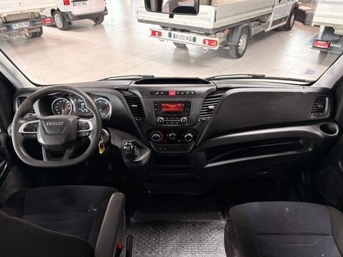 Voitures D'occasion À Seclin | Iveco Daily Ccb Iveco Benne 6 Places Coffre 35C14 (22415€Ht)