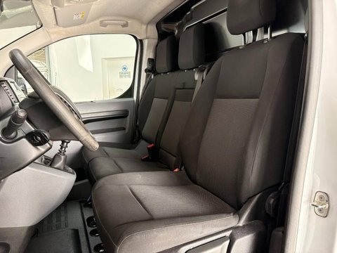 Voitures D'occasion À Seclin | Peugeot Expert Fg M 1.5 Bluehdi 120Ch S&S Premium (13749€Ht)