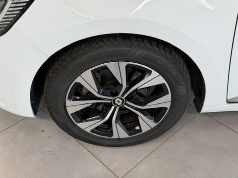 Voitures D'occasion À Seclin | Renault Clio Réversible Clio Réversible 1.5 Blue Dci 100Ch Evol...