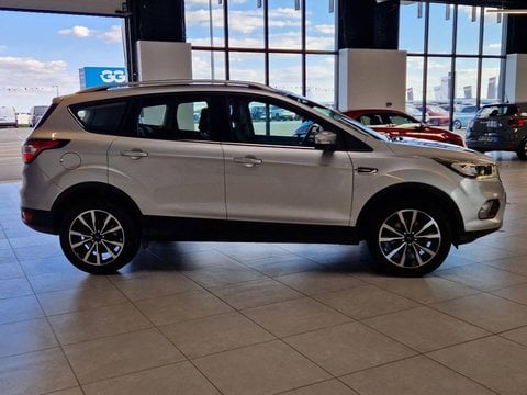 Voitures D'occasion À Seclin | Ford Kuga 1.5 Flexifuel-E85 150Ch Stop&Start St-Line Black & Silv...