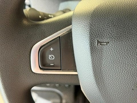Voitures D'occasion À Seclin | Renault Master Ccb Rj3500 L2 2.3 Blue Dci Paf Ar Court 130Ch Conf...