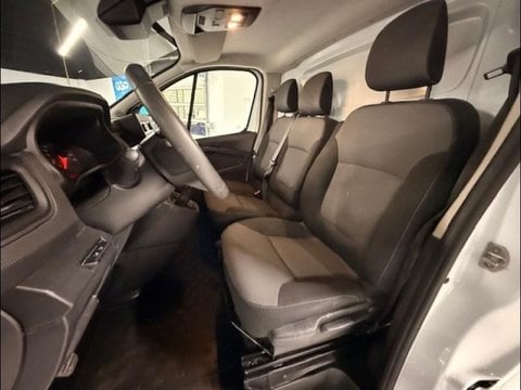 Voitures D'occasion À Seclin | Renault Trafic Fg L2H1 3T 2.0 Blue Dci 130Ch Confort (19999€Ht)