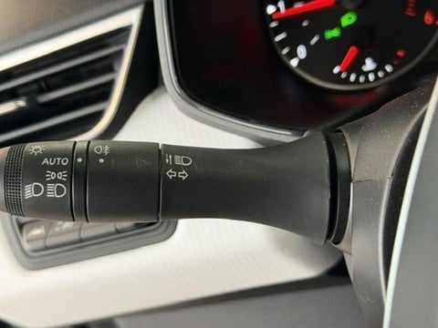 Voitures D'occasion À Seclin | Renault Clio Réversible Clio Réversible 1.5 Blue Dci 100Ch Evol...