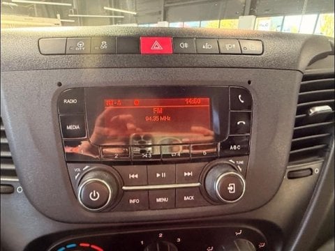 Voitures D'occasion À Seclin | Iveco Daily Ccb 35C14 2.3 Hpi 136 Double Cabine Coffre (22832€Ht)