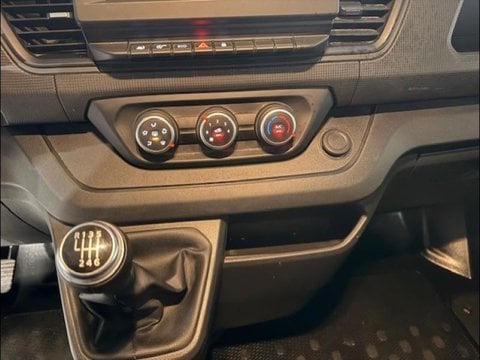 Voitures D'occasion À Seclin | Renault Trafic Fg L2H1 3T 2.0 Blue Dci 130Ch Confort (19999€Ht)