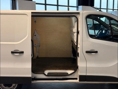 Voitures D'occasion À Seclin | Renault Trafic Fg L1H1 3T 2.0 Blue Dci 130Ch Confort (17915€Ht)