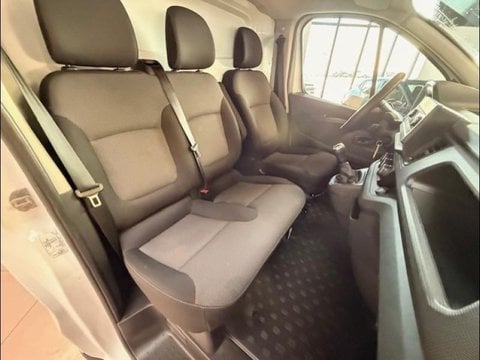 Voitures D'occasion À Seclin | Renault Trafic Fg L2H1 3T 2.0 Blue Dci 130Ch Confort (19999€Ht)