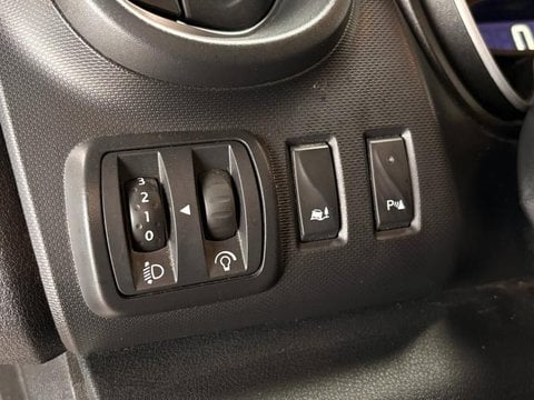 Voitures D'occasion À Seclin | Renault Trafic Fg L1H1 1200 2.0 Dci 145Ch Energy Grand Confort E6...