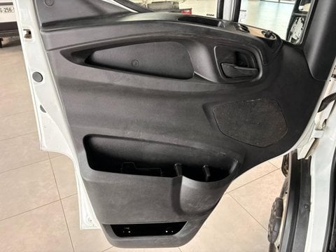 Voitures D'occasion À Seclin | Iveco Daily Ccb Iveco Benne 6 Places Coffre 35C14 (22415€Ht)