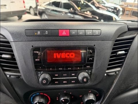 Voitures D'occasion À Seclin | Iveco Daily Ccb 35C14 2.3 Hpi 136 Benne Simple Cabine Sans Coffre...