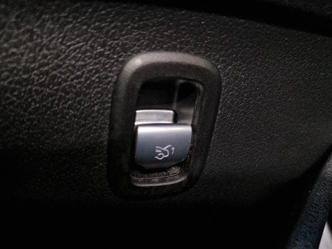 Voitures D'occasion À Seclin | Mercedes-Benz Classe C 220 D 197Ch Avantgarde Line