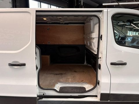 Voitures D'occasion À Seclin | Renault Trafic Fg L1H1 2T8 2.0 Blue Dci 110Ch Confort (14600€Ht)