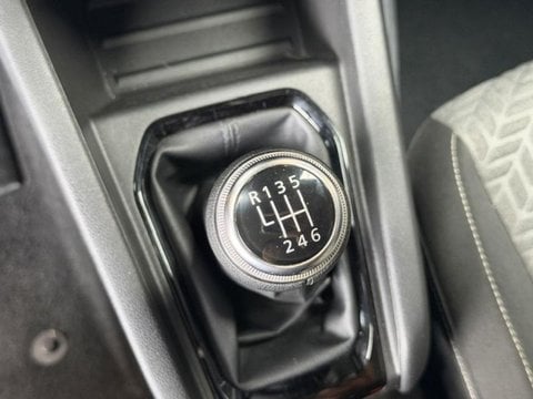 Voitures D'occasion À Seclin | Renault Clio Réversible Clio Réversible 1.5 Blue Dci 100Ch Evol...