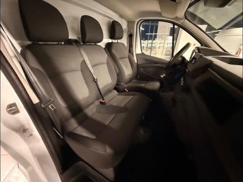 Voitures D'occasion À Seclin | Renault Trafic Fg L1H1 3T 2.0 Blue Dci 130Ch Confort (17915€Ht)