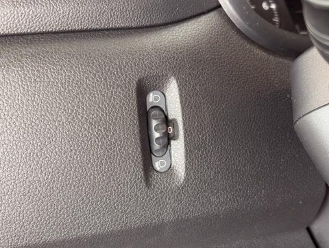 Voitures D'occasion À Seclin | Renault Master Fg F3300 L2H2 2.3 Blue Dci 135Ch Grand Confort Eur...