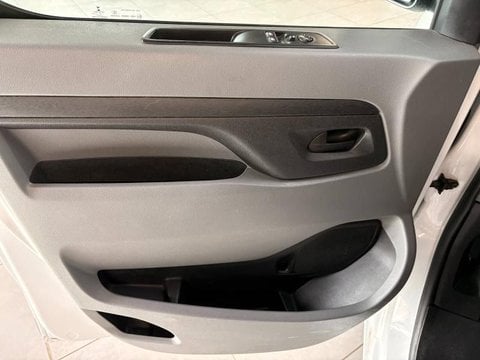 Voitures D'occasion À Seclin | Peugeot Expert Fg M 1.5 Bluehdi 120Ch S&S Premium (13749€Ht)