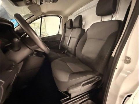Voitures D'occasion À Seclin | Renault Trafic Fg L2H1 3T 2.0 Blue Dci 130Ch Confort (19999€Ht)