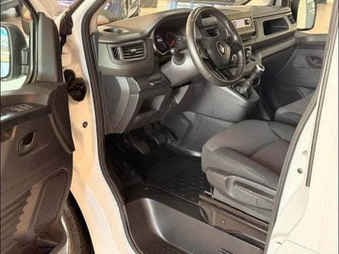 Voitures D'occasion À Seclin | Renault Trafic Fg L2H1 3T 2.0 Blue Dci 130Ch Confort (19999€Ht)