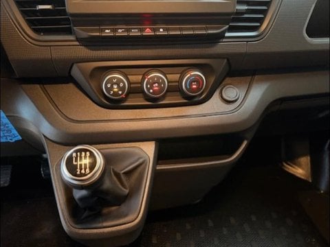 Voitures D'occasion À Seclin | Renault Trafic Fg L1H1 3T 2.0 Blue Dci 130Ch Confort (17915€Ht)