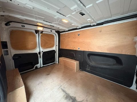 Voitures D'occasion À Seclin | Renault Trafic Fg L1H1 2T8 2.0 Blue Dci 110Ch Confort (14600€Ht)