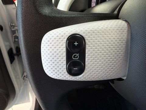 Voitures D'occasion À Seclin | Renault Twingo E-Tech Electric Life R80 Achat Intégral - 21My