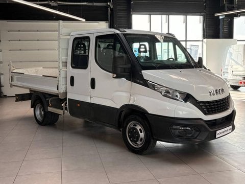Voitures D'occasion À Seclin | Iveco Daily Ccb Iveco Benne 6 Places Coffre 35C14