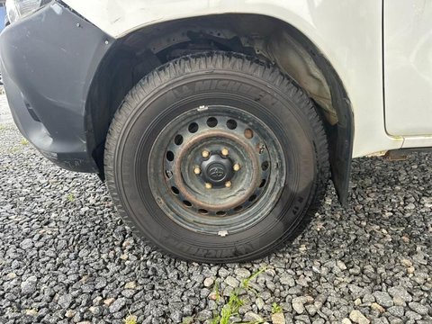 Voitures D'occasion À Matoury | Toyota Hilux 2.4 D-4D 150Ch X-Tra Cabine Lecap 4Wd