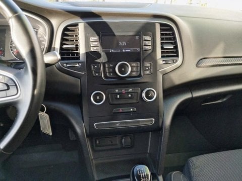 Voitures D'occasion À Matoury | Renault Mégane 1.5 Blue Dci 115Ch Authentique