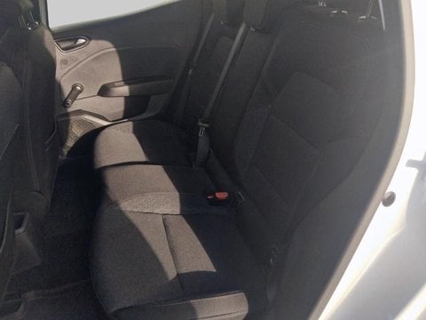 Voitures D'occasion À Matoury | Renault Clio 1.6 E-Tech 140Ch Intens