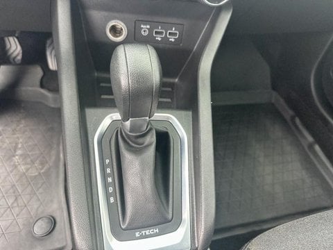Voitures D'occasion À Matoury | Renault Clio Expression E-Tech 140Ch