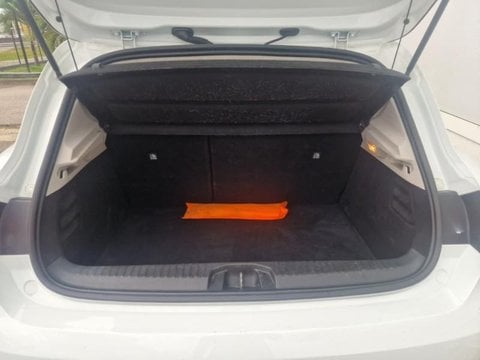 Voitures D'occasion À Matoury | Renault Clio 1.6 E-Tech Hybride 140Ch Expression -21N