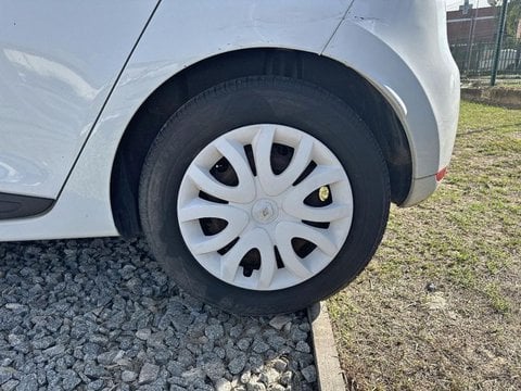 Voitures D'occasion À Matoury | Renault Clio 1.2 16V 75Ch Life 5P